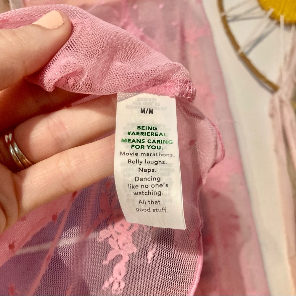 NWT Aerie Top Level Up Lace Layering Mesh Mock Neck Top - Picture 4 of 8